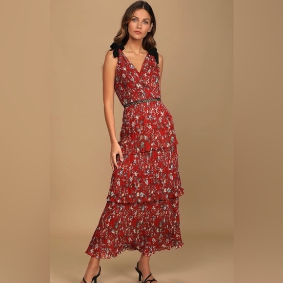 NWOT Lulus Such Sophistication Rust Red Floral Pleated Maxi Dress - Picture 1 of 8